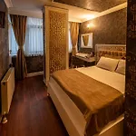 Golden Dream Hotel