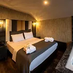 Hotel Golden Dream