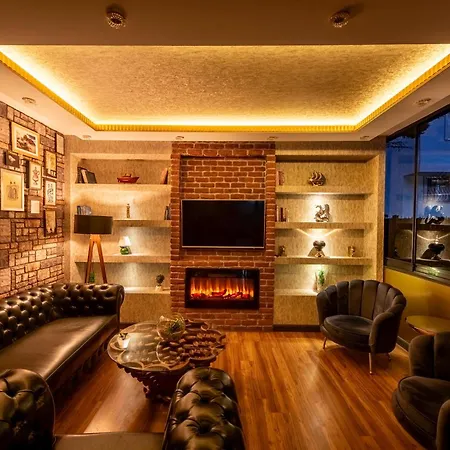 Golden Dream Hotel 3*