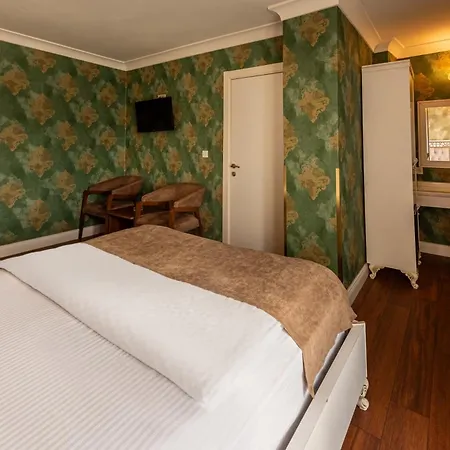 Hotel Golden Dream 3*