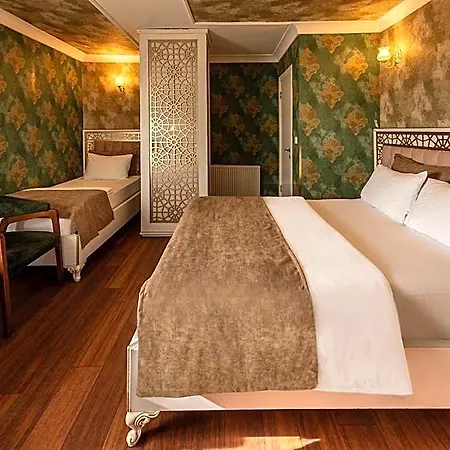Golden Dream Hotel