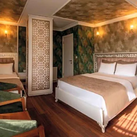 Golden Dream Hotel