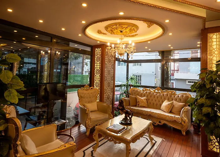 Golden Dream Hotell 3*