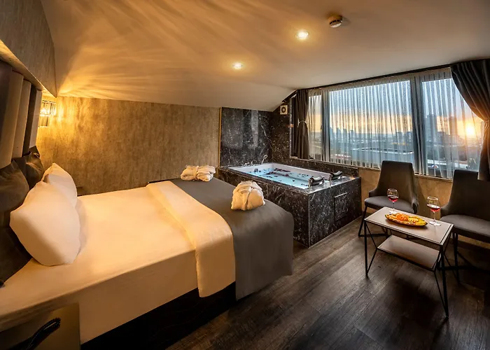 Hotell Golden Dream 3*