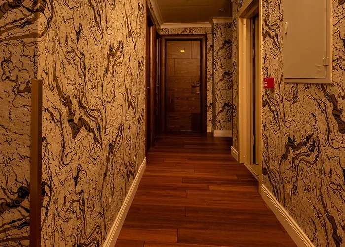 Hotell Golden Dream 3*